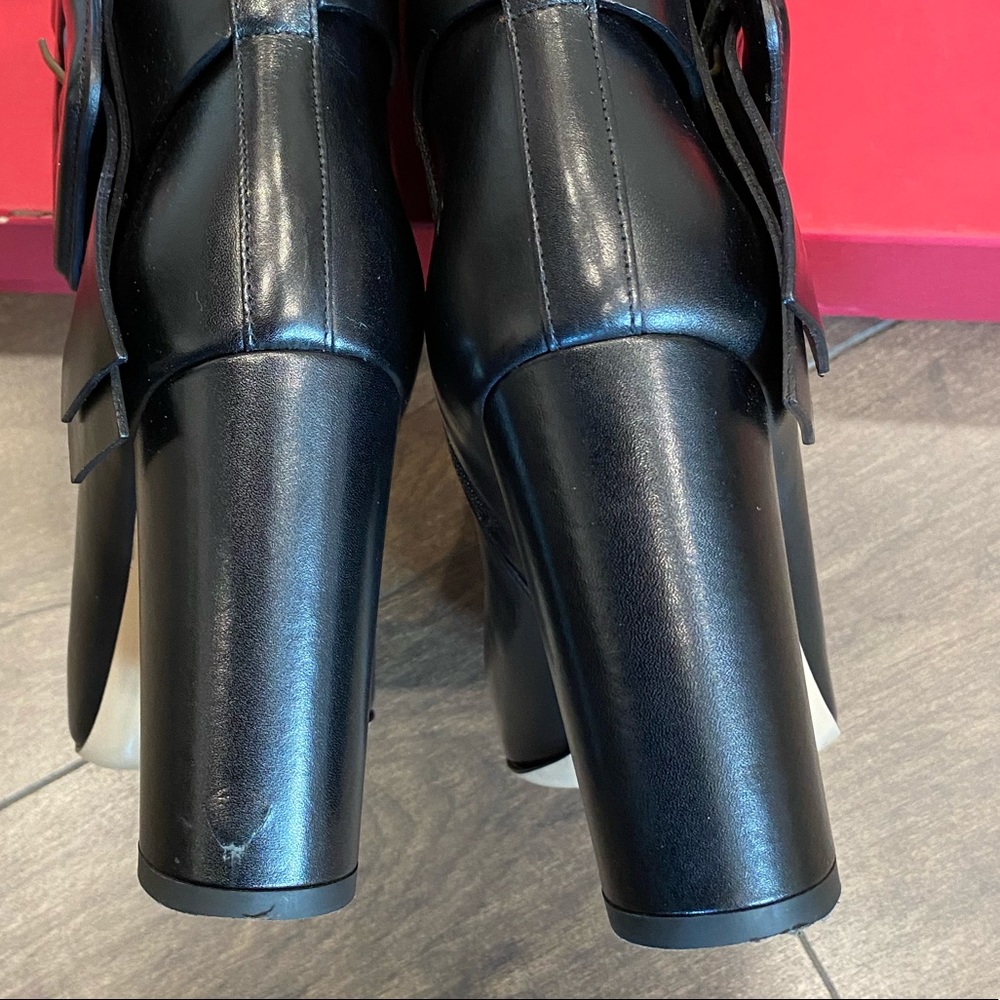 Valentino Garavani Black Leather Heeled Boots Size 38 - Picture 6 of 14